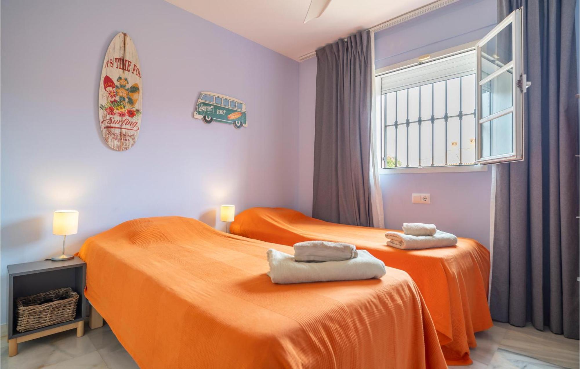 Сasa de vacaciones 3 Bedroom Gorgeous In Estepona